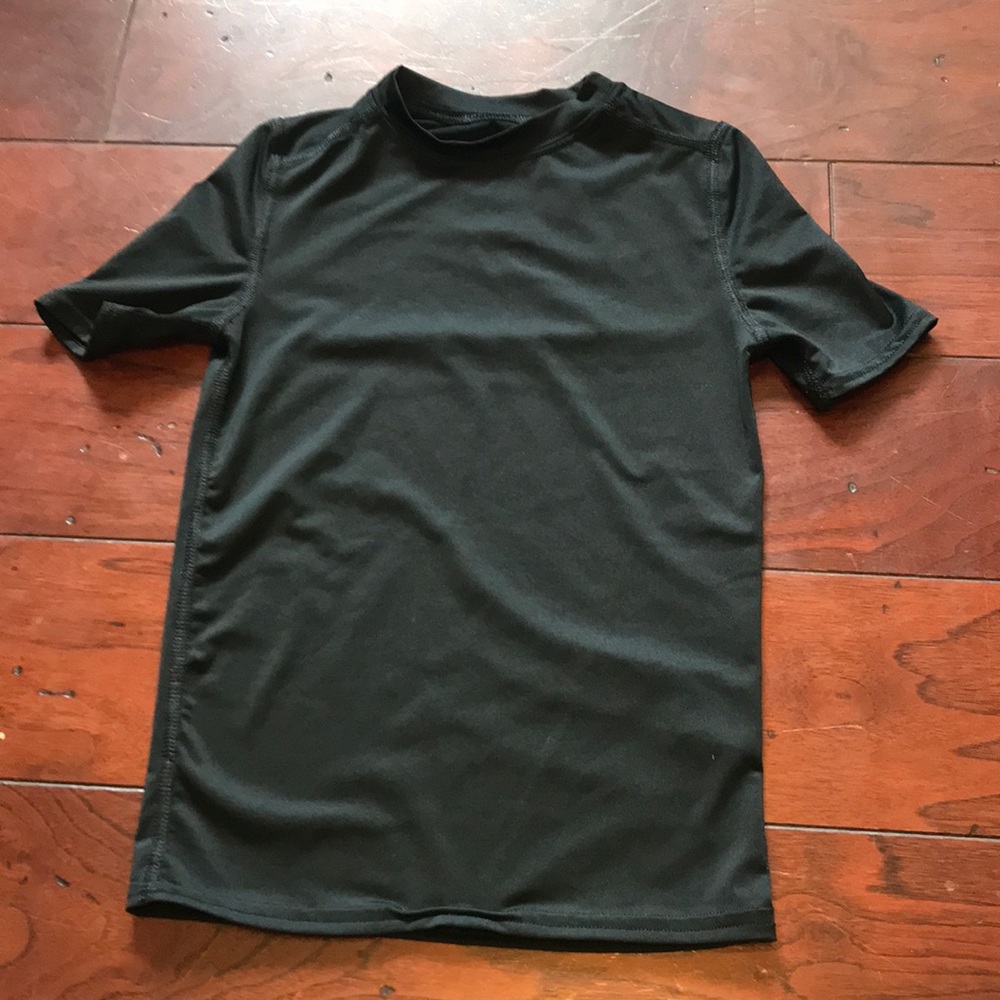 Boys Russell black Athletic shirt